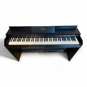 Kiltra DP8803 piano featuring MIDI and USB connectivity

