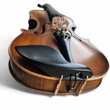Load image into Gallery viewer, Kiltra Geminiani violin front view (intermediate model)


